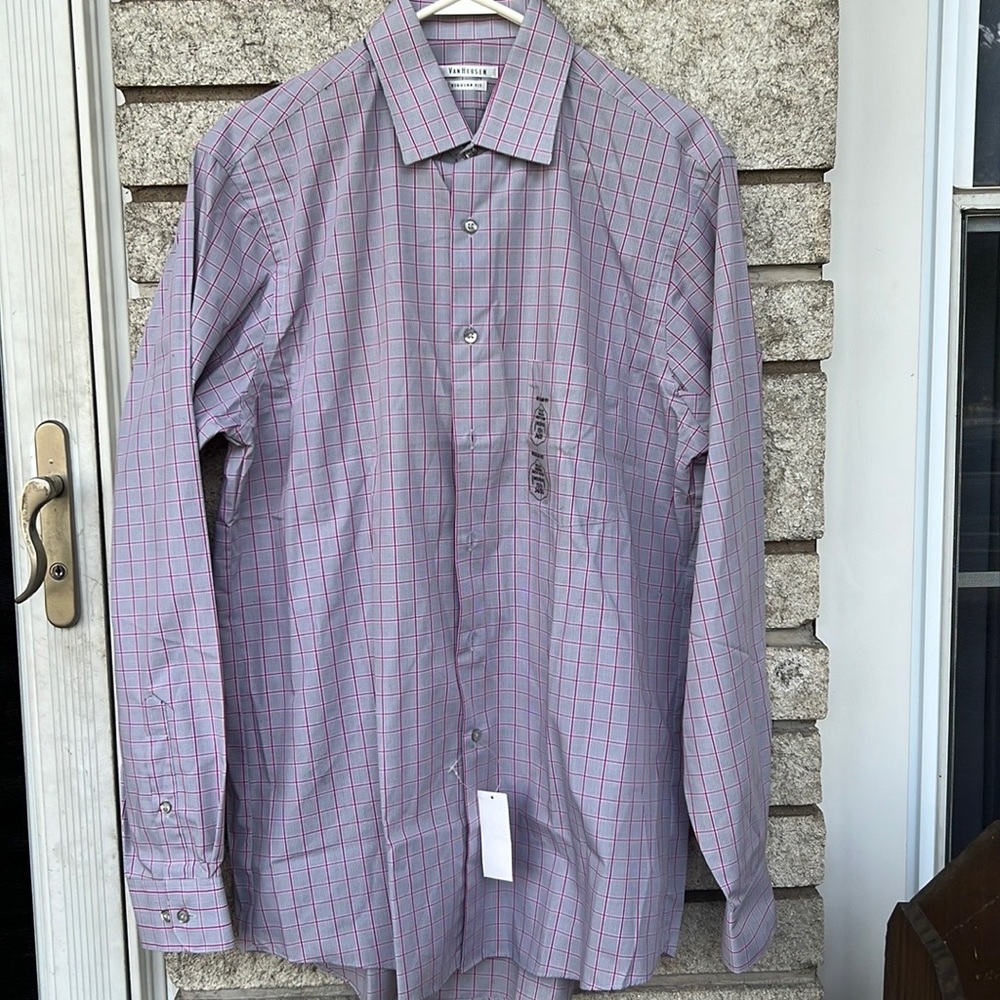Van Heusen, men’s medium, regular fit, button down, grey, dress shirt, with tags